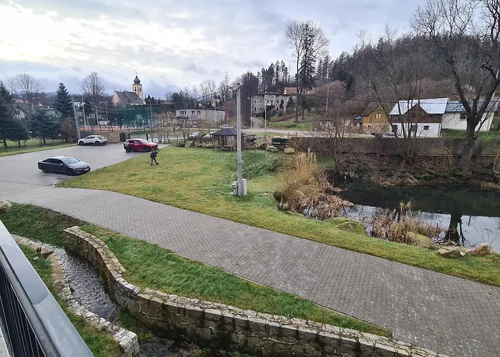 Apartment Nad Potokiem Kolo Karpacza *
